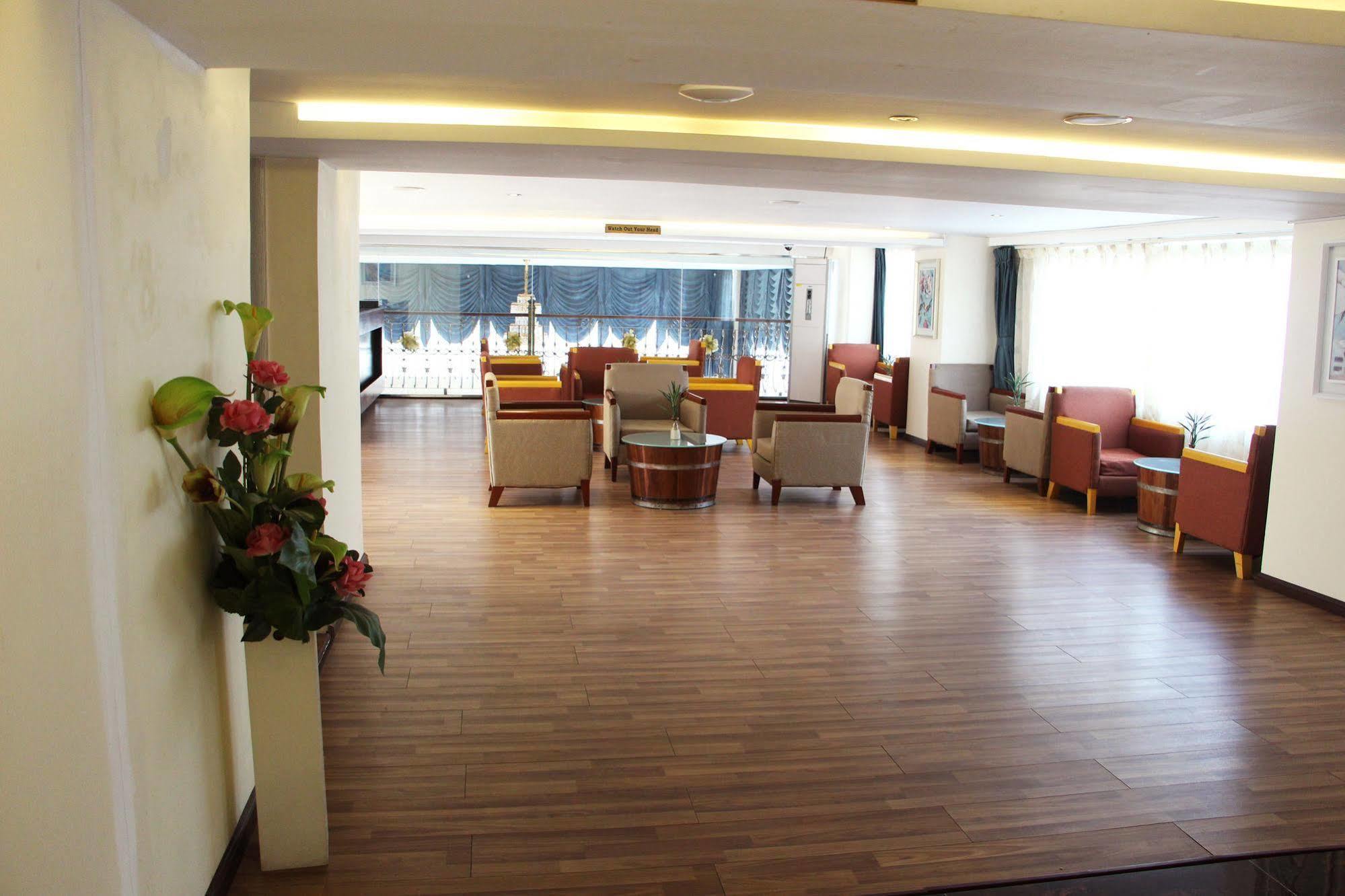 Sunny Holiday Hotel Gyogon Exterior photo