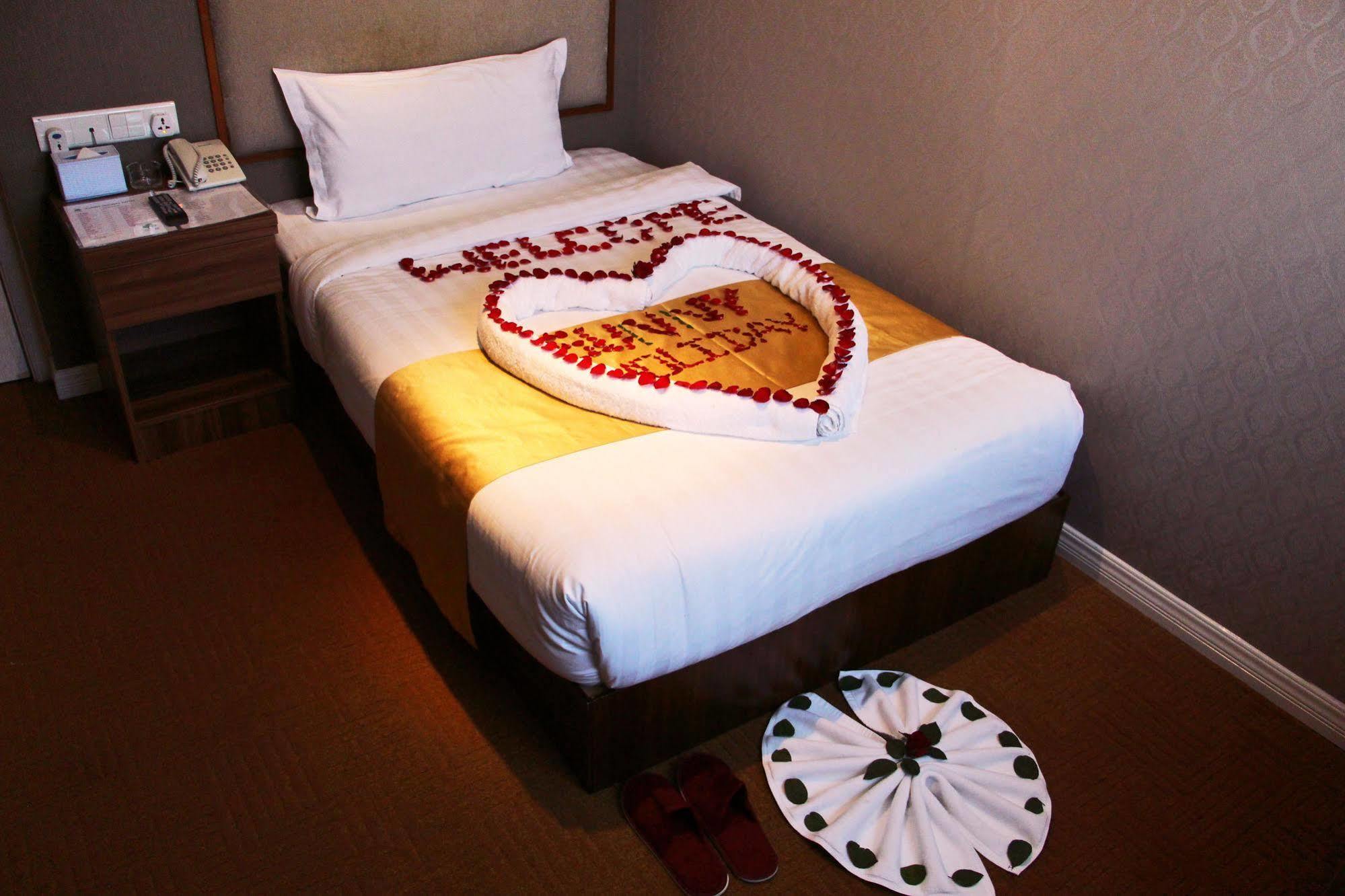 Sunny Holiday Hotel Gyogon Exterior photo
